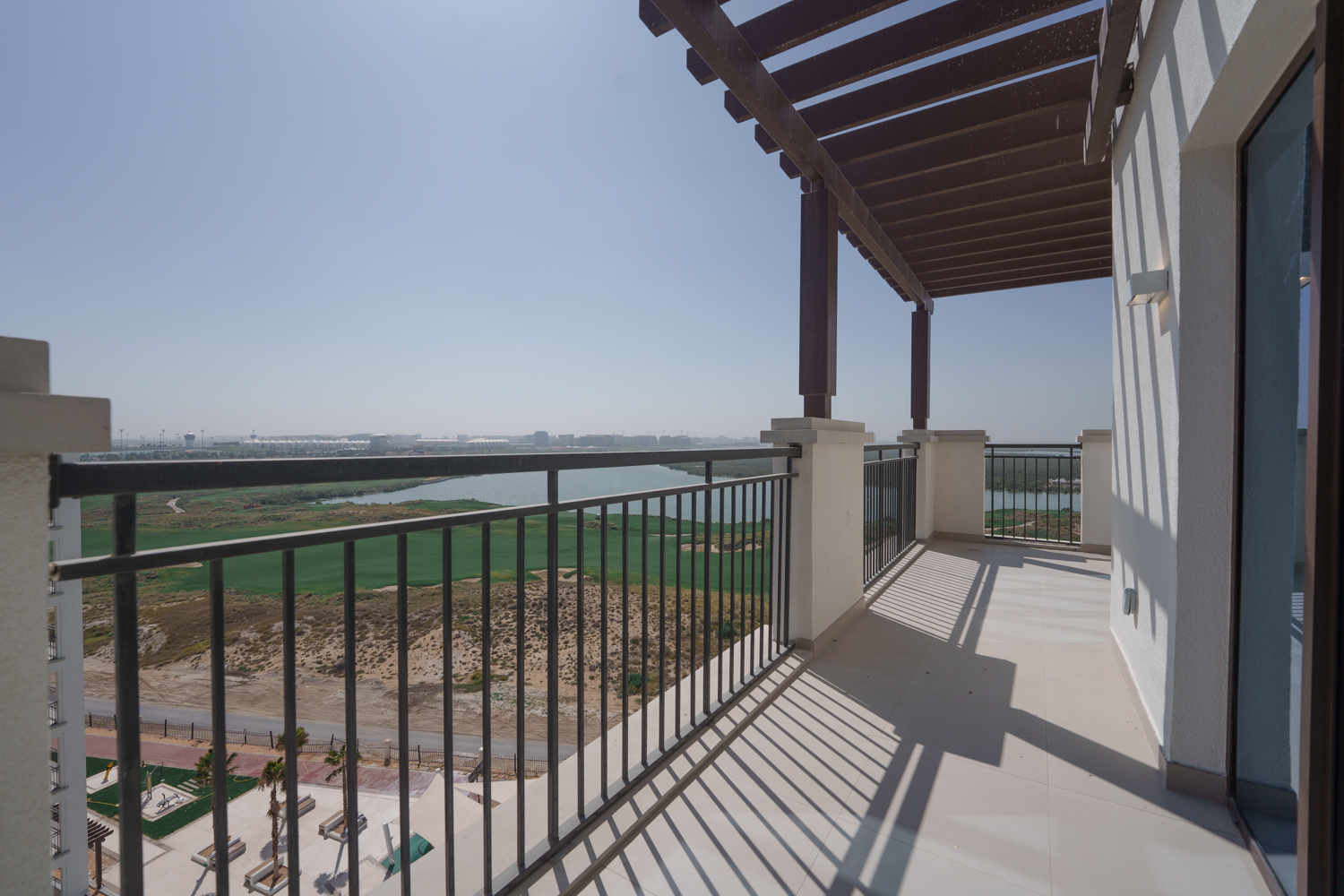 2 Bedrooms Apartment in Residences C