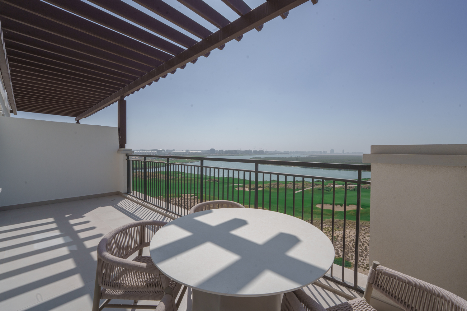 3 Bedrooms Apartment in Residences C