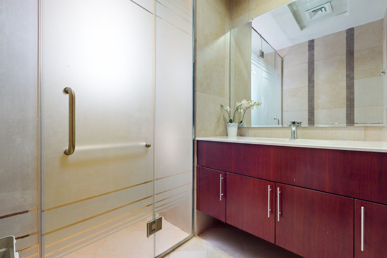 5 Bedrooms Villa in The Villa Centro Community Mall