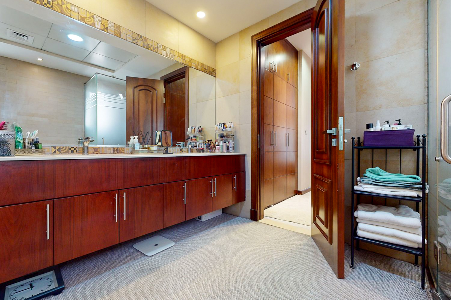 5 Bedrooms Villa in The Villa Centro Community Mall