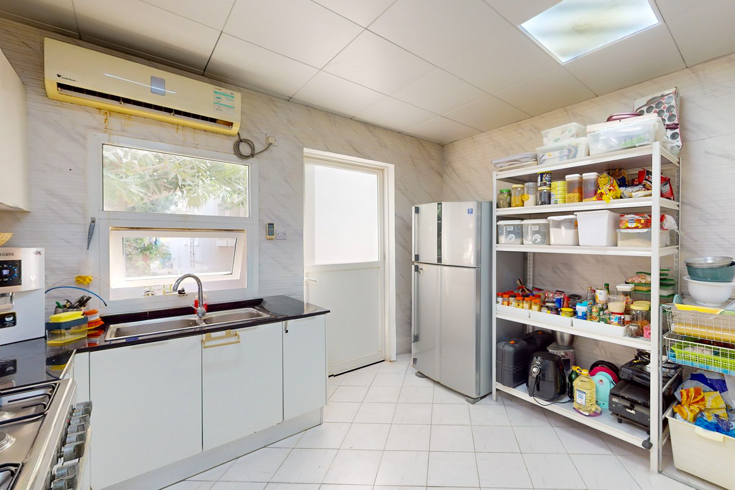 5 Bedrooms Villa in The Villa Centro Community Mall