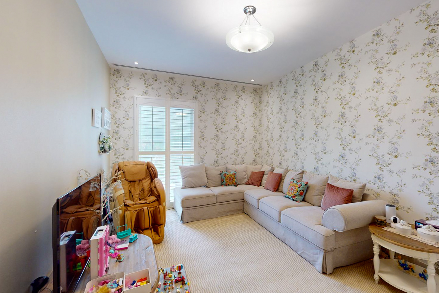 5 Bedrooms Villa in The Villa Centro Community Mall