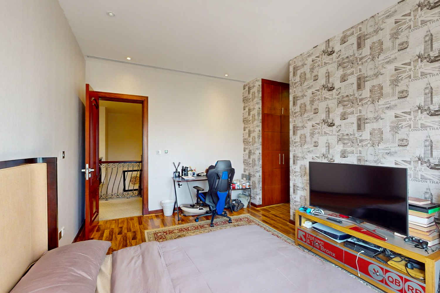 5 Bedrooms Villa in The Villa Centro Community Mall