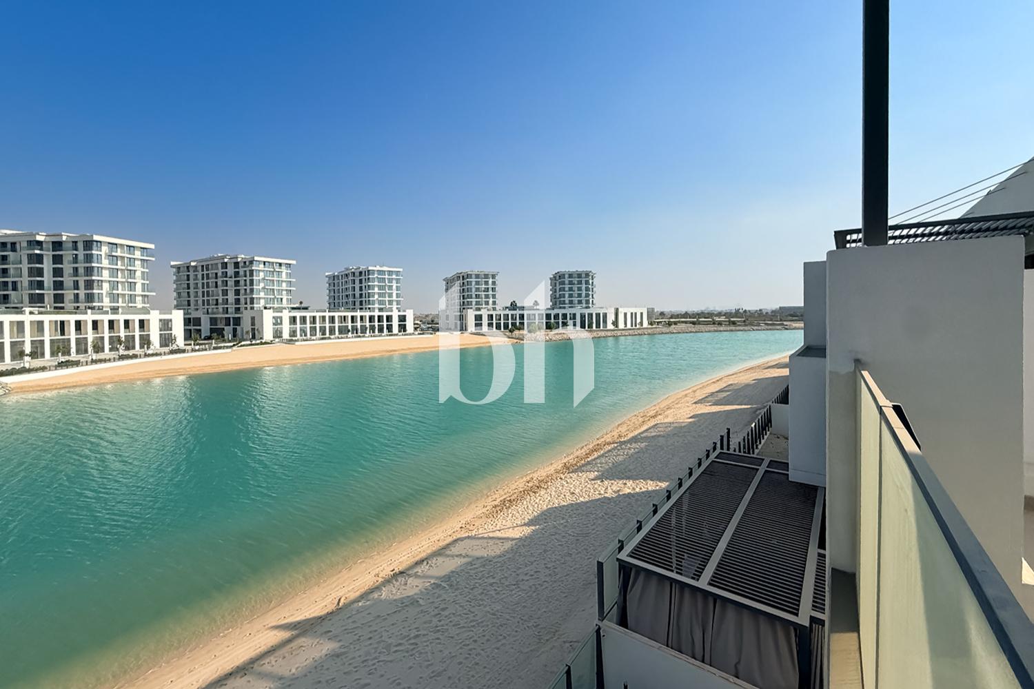 5BR Villa | Fully Furnished | Direct Beach Access