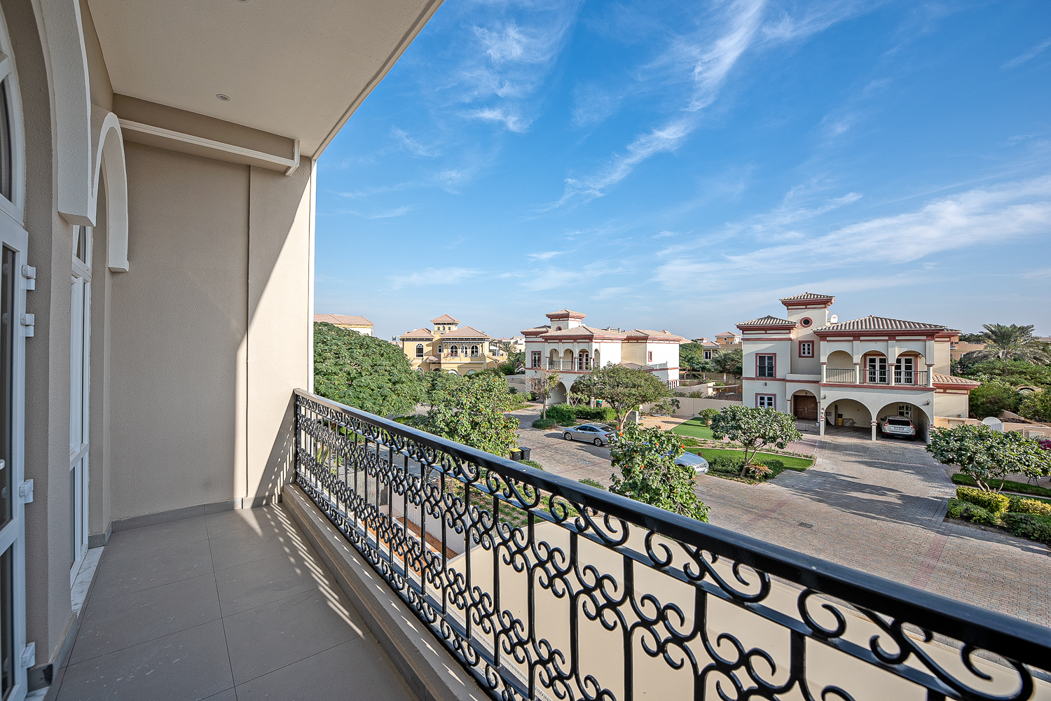 5 Bedrooms Villa in The Aldea