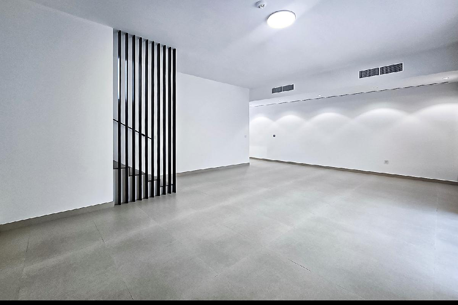 4 Bedrooms Townhouse in Azalea