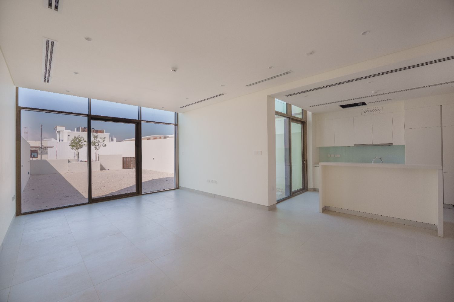 2 Bedrooms Townhouse in Souk Al Jubail