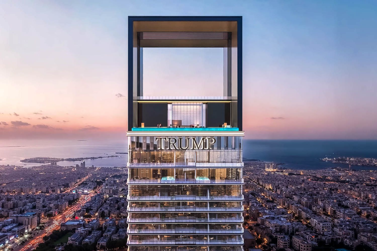 2 Bedrooms Apartment in Trump Tower