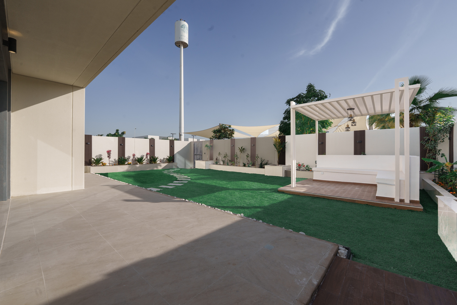 4 Bedrooms Villa in The Magnolias