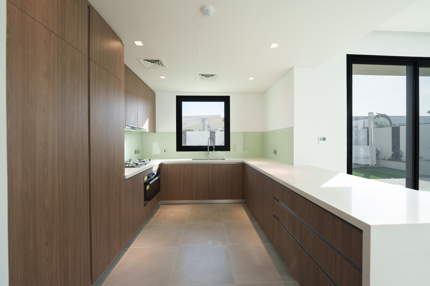 4 Bedrooms Villa in The Magnolias