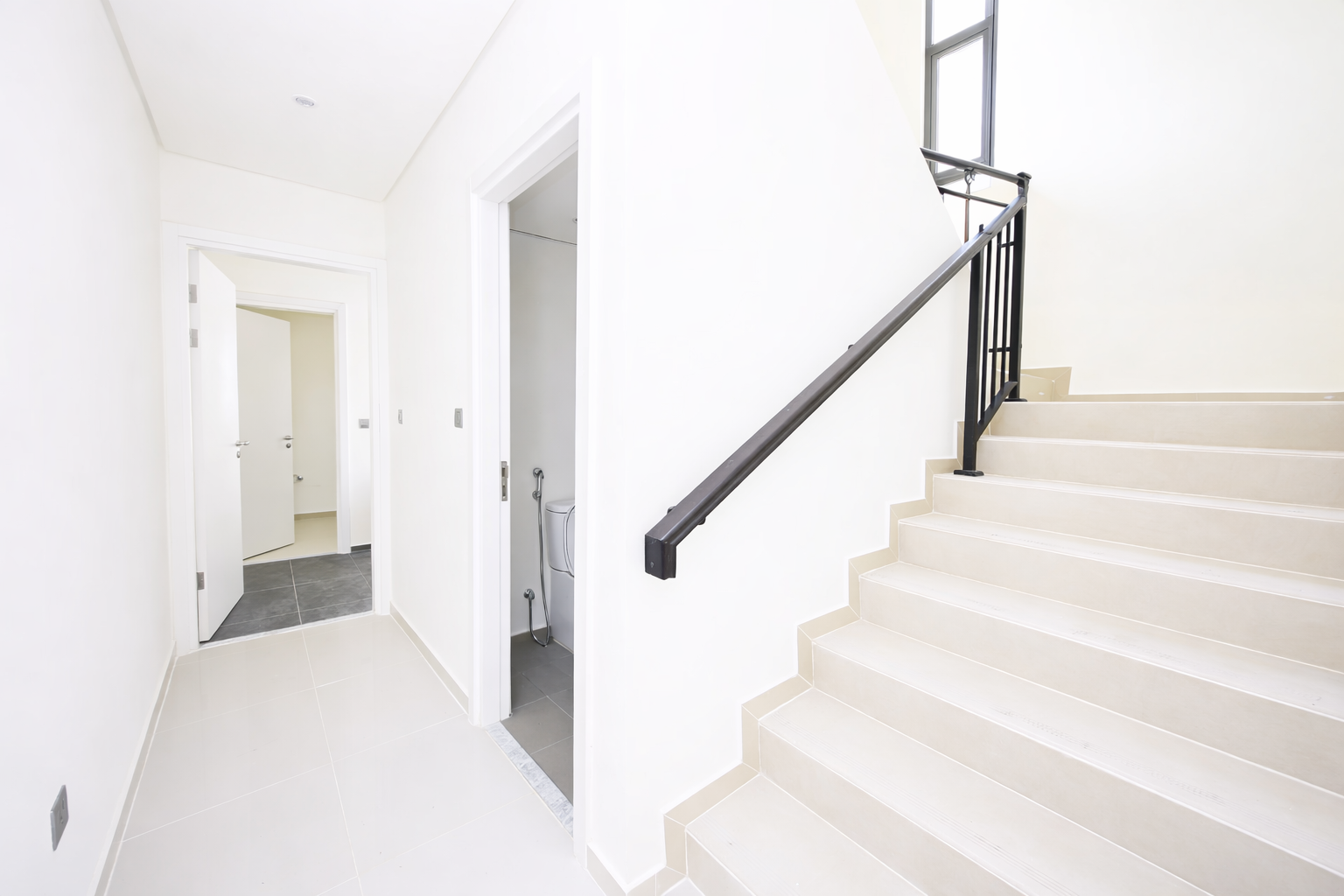 3 Bedrooms Townhouse in Zinnia