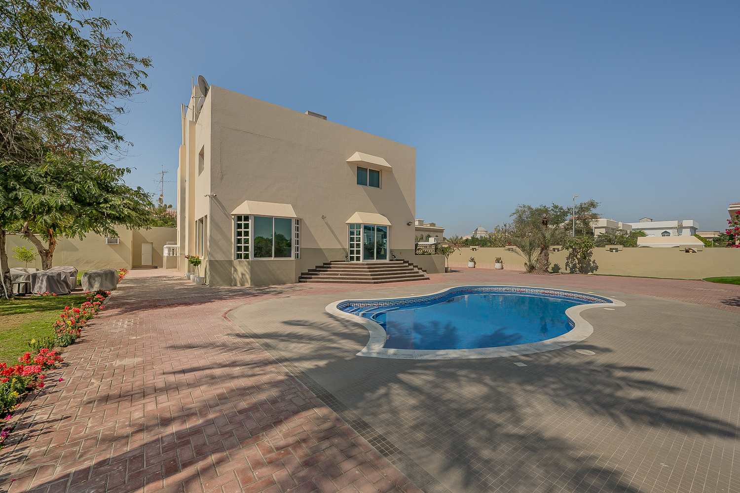 4 Bedrooms Villa in Al Safa 1 Villas