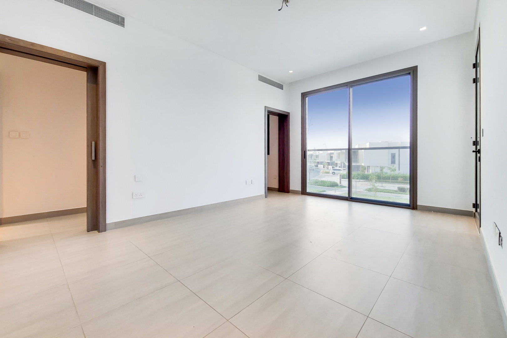 4 Bedrooms Villa in Redwoods