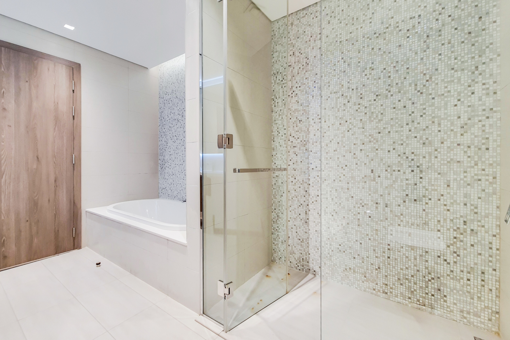 4 Bedrooms Villa in Redwoods