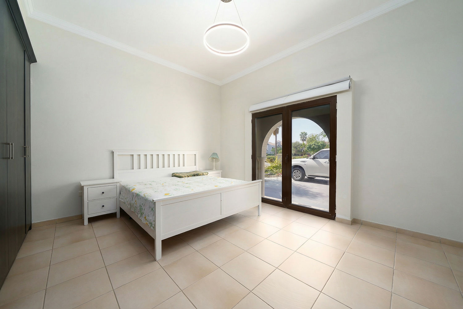 5 Bedrooms Villa in Courtyard CP6