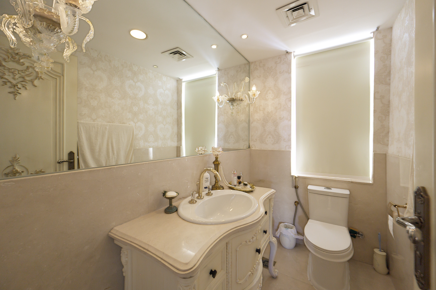 5 Bedrooms Villa in Rahat