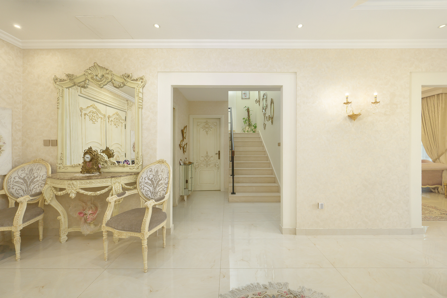 5 Bedrooms Villa in Rahat