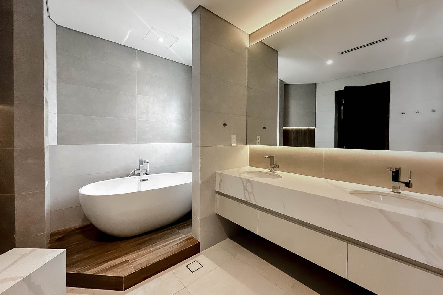 6 Bedrooms Villa in Nad Al Sheba 2