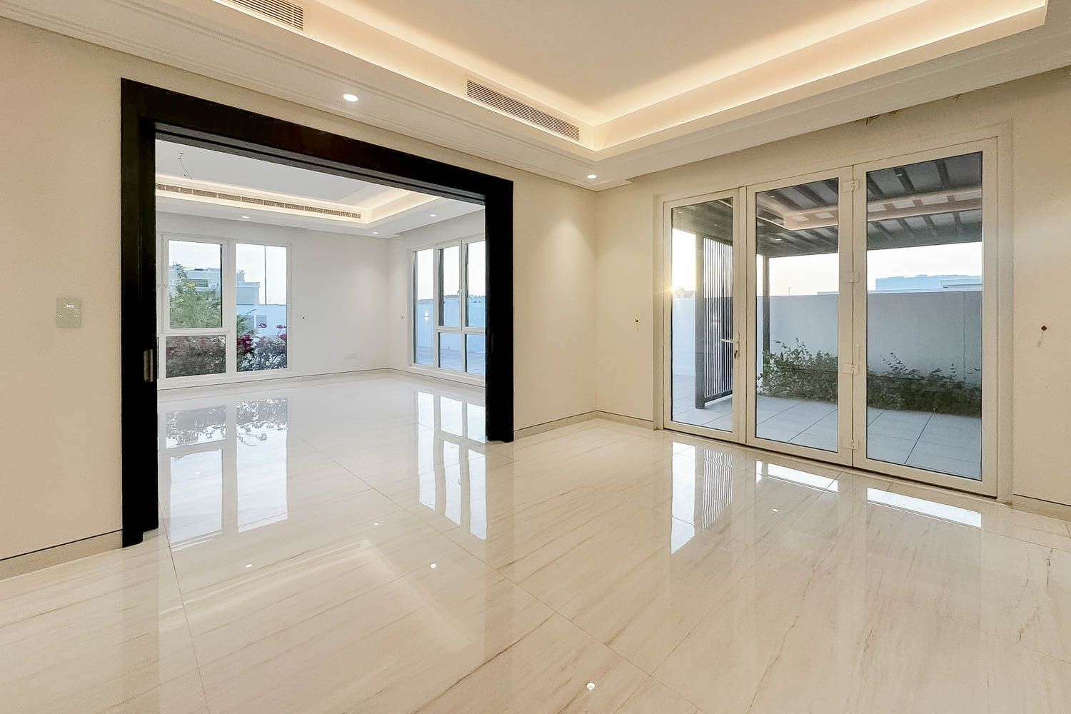 6 Bedrooms Villa in Nad Al Sheba 2