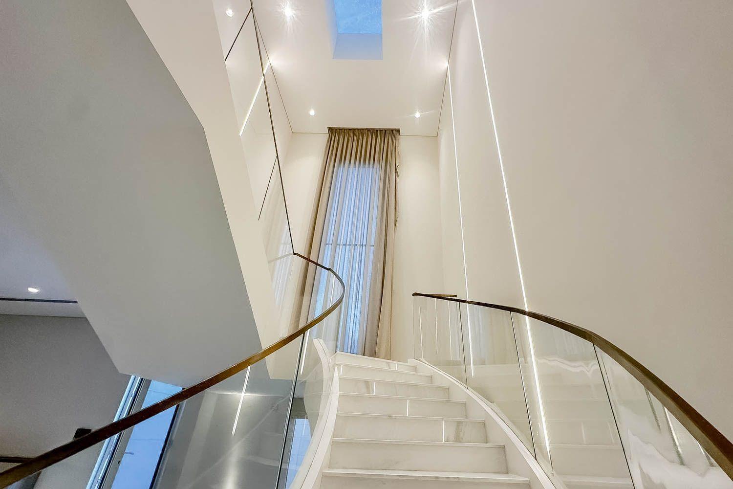 6 Bedrooms Villa in Nad Al Sheba 2