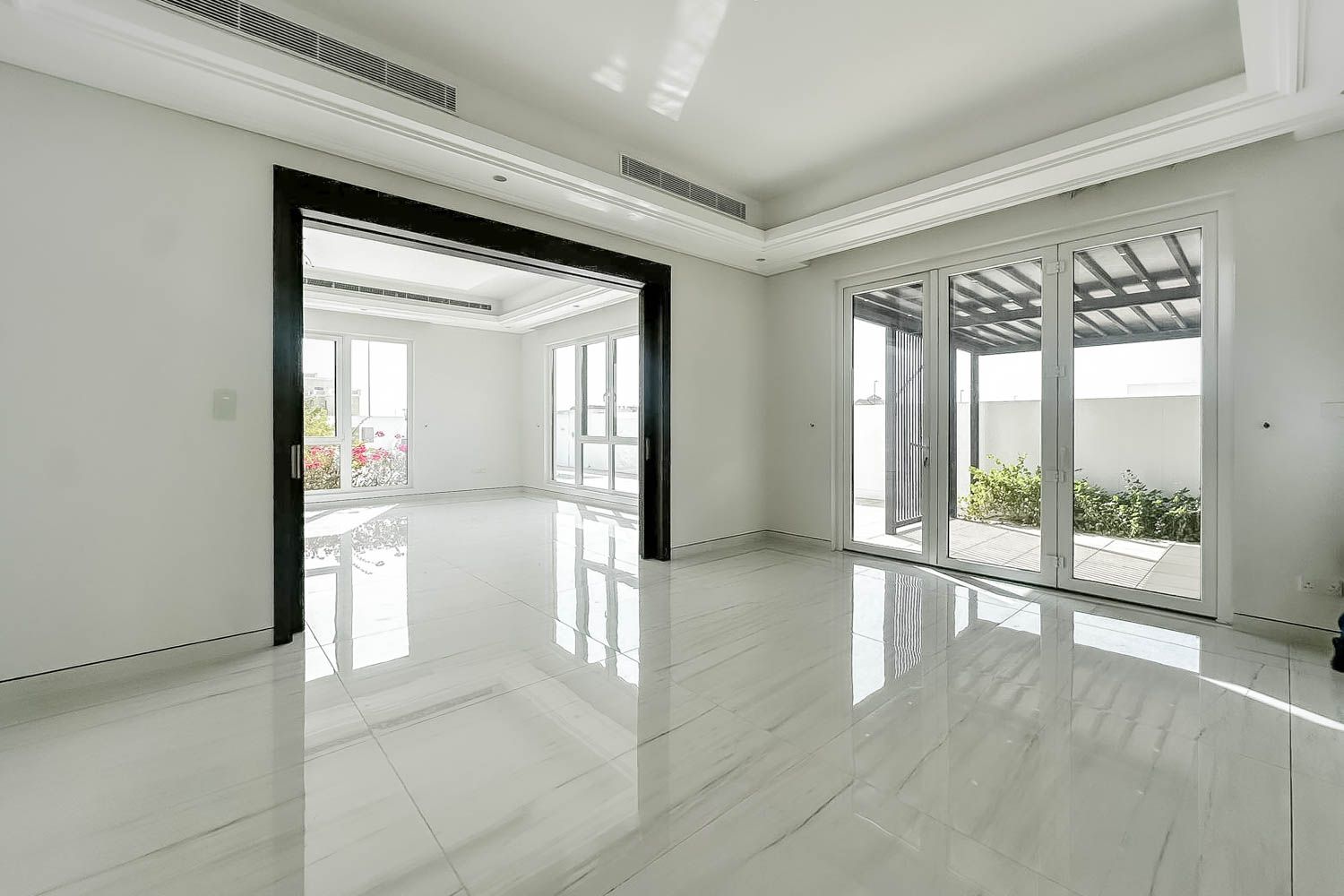 6 Bedrooms Villa in Nad Al Sheba 2