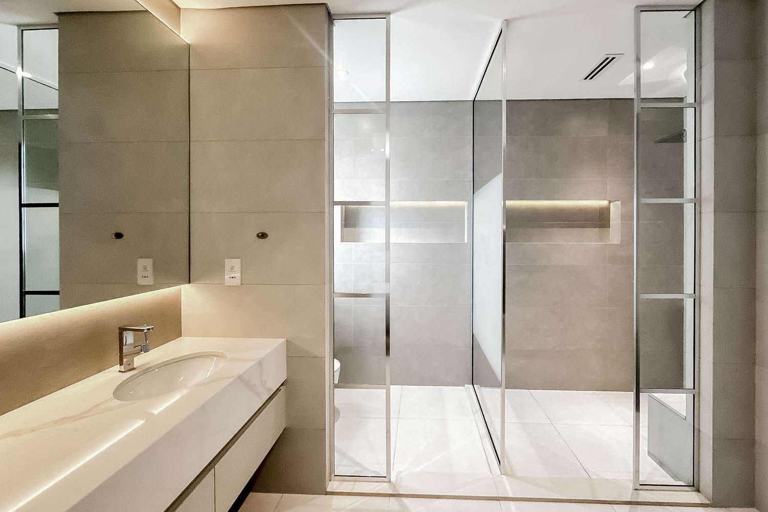 6 Bedrooms Villa in Nad Al Sheba 2