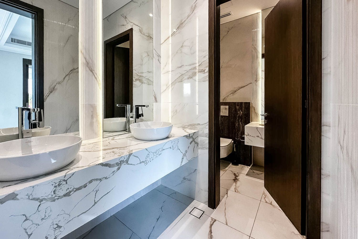 6 Bedrooms Villa in Nad Al Sheba 2