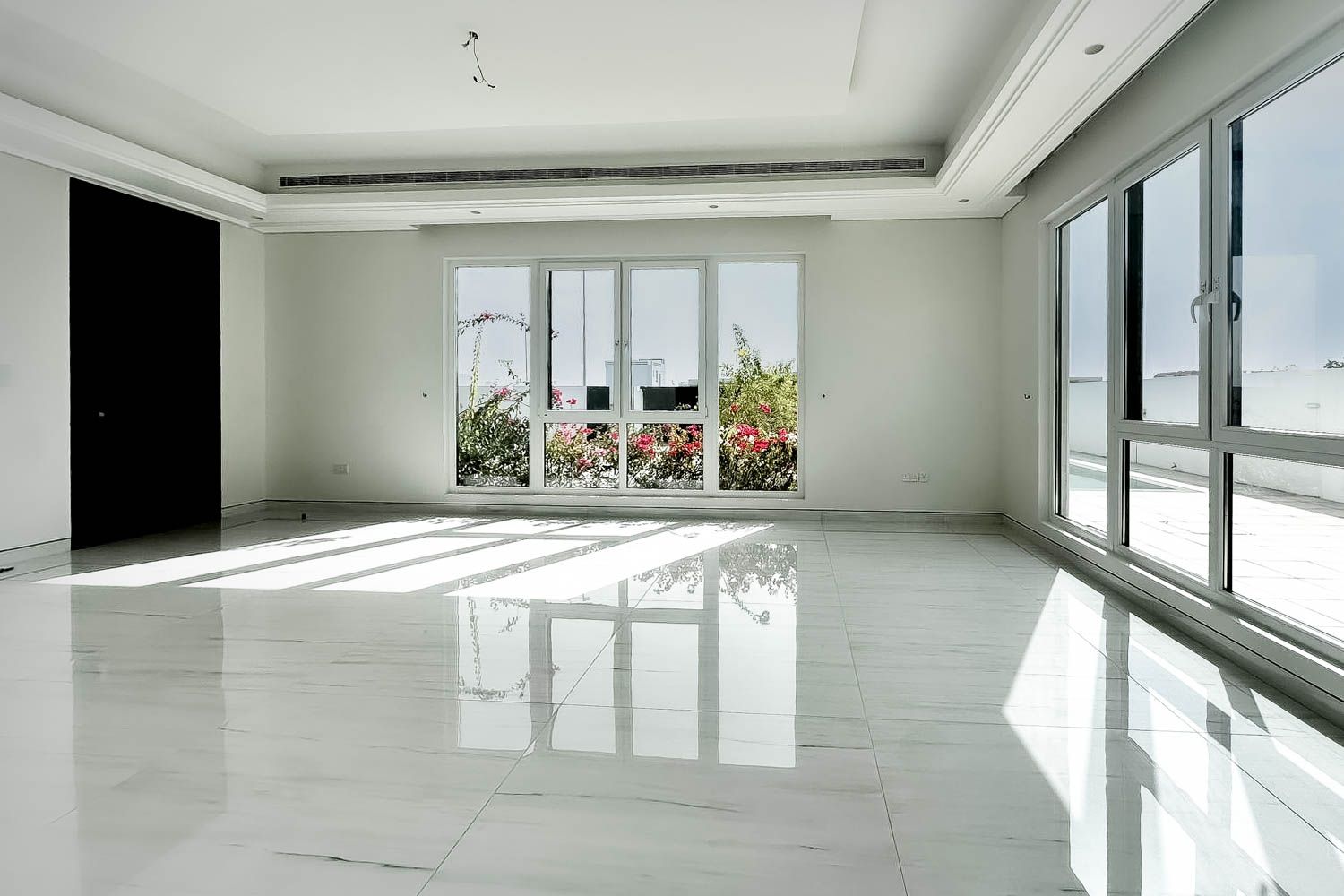 6 Bedrooms Villa in Nad Al Sheba 2