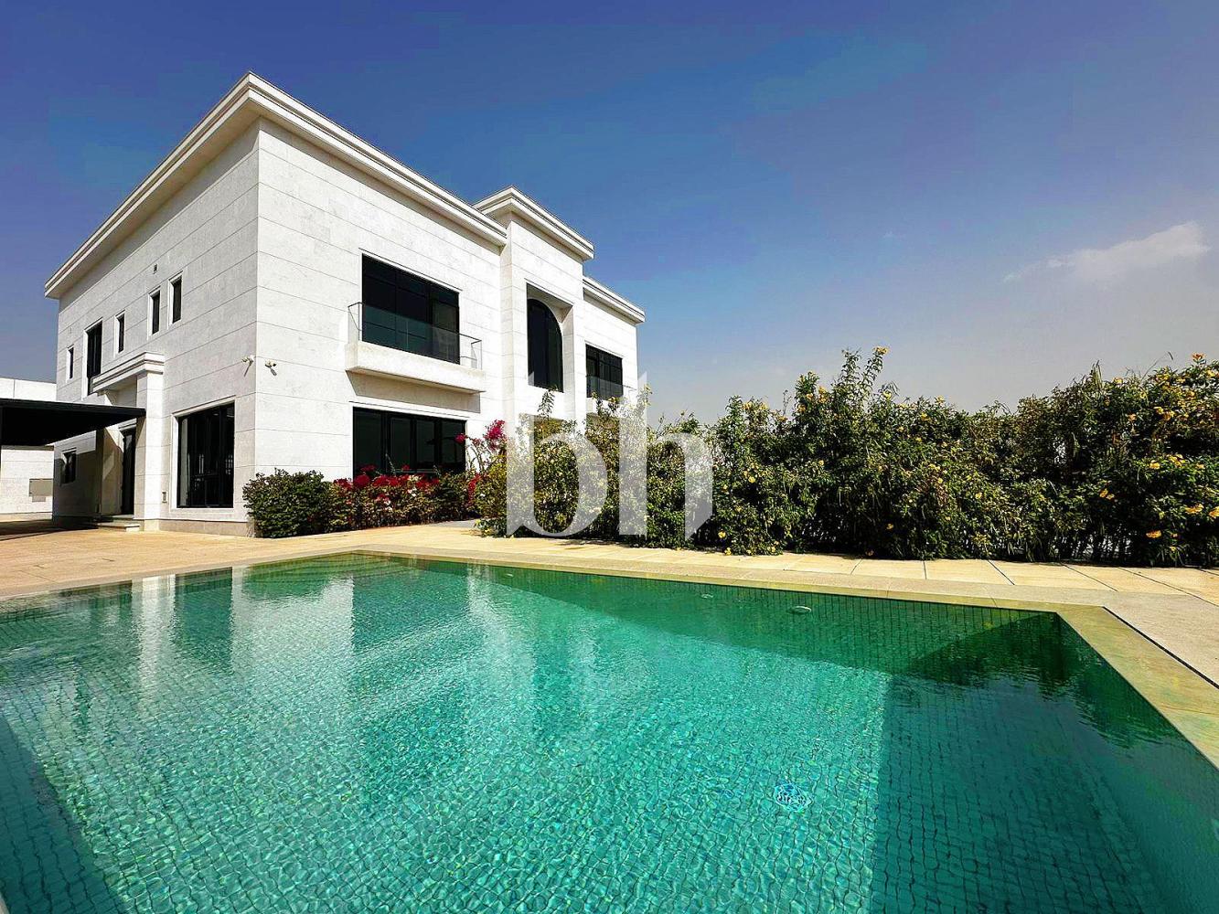 Spacious Villa | Private pool | Ready to move in