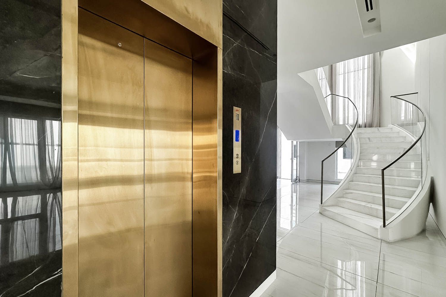 6 Bedrooms Villa in Nad Al Sheba 2