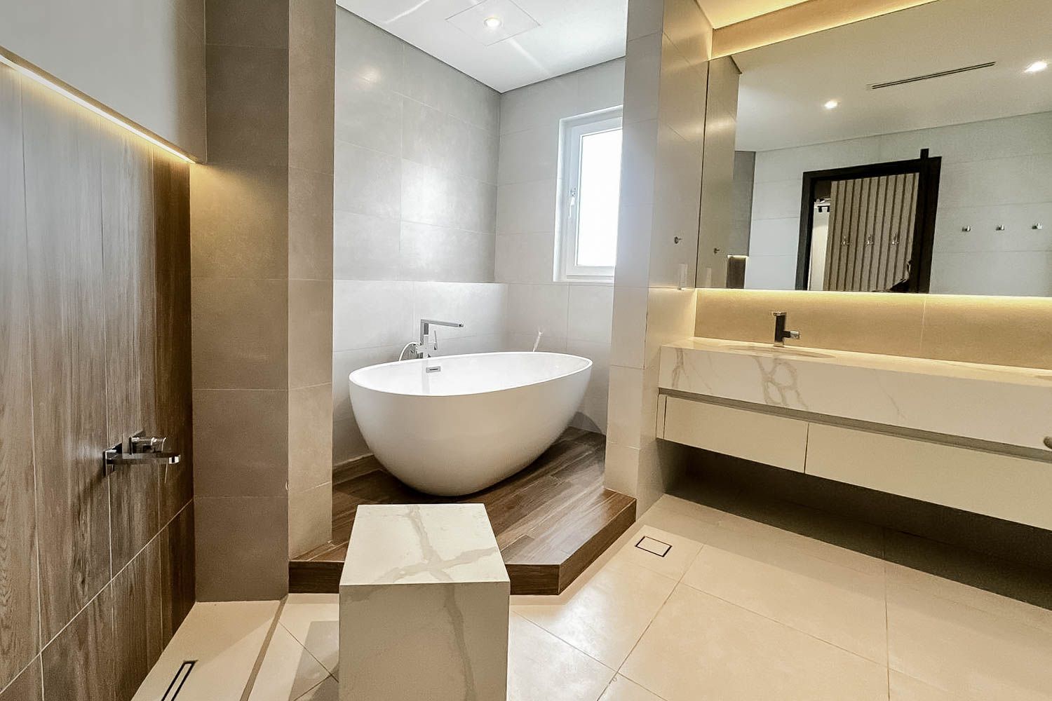 6 Bedrooms Villa in Nad Al Sheba 2