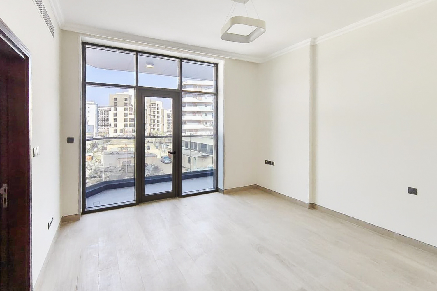 3 Bedrooms Apartment in Art Courtyard