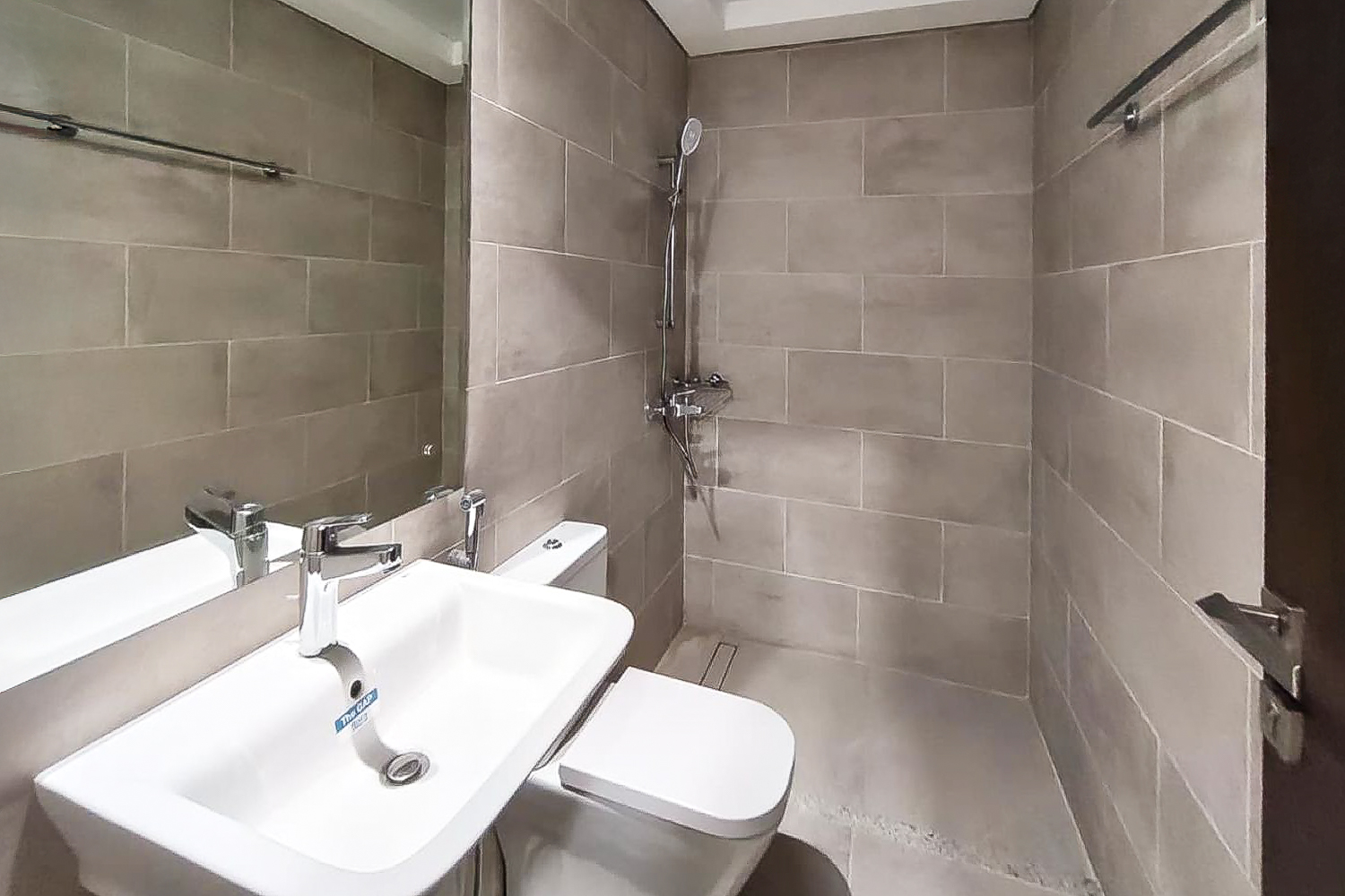 3 Bedrooms Apartment in Art Courtyard