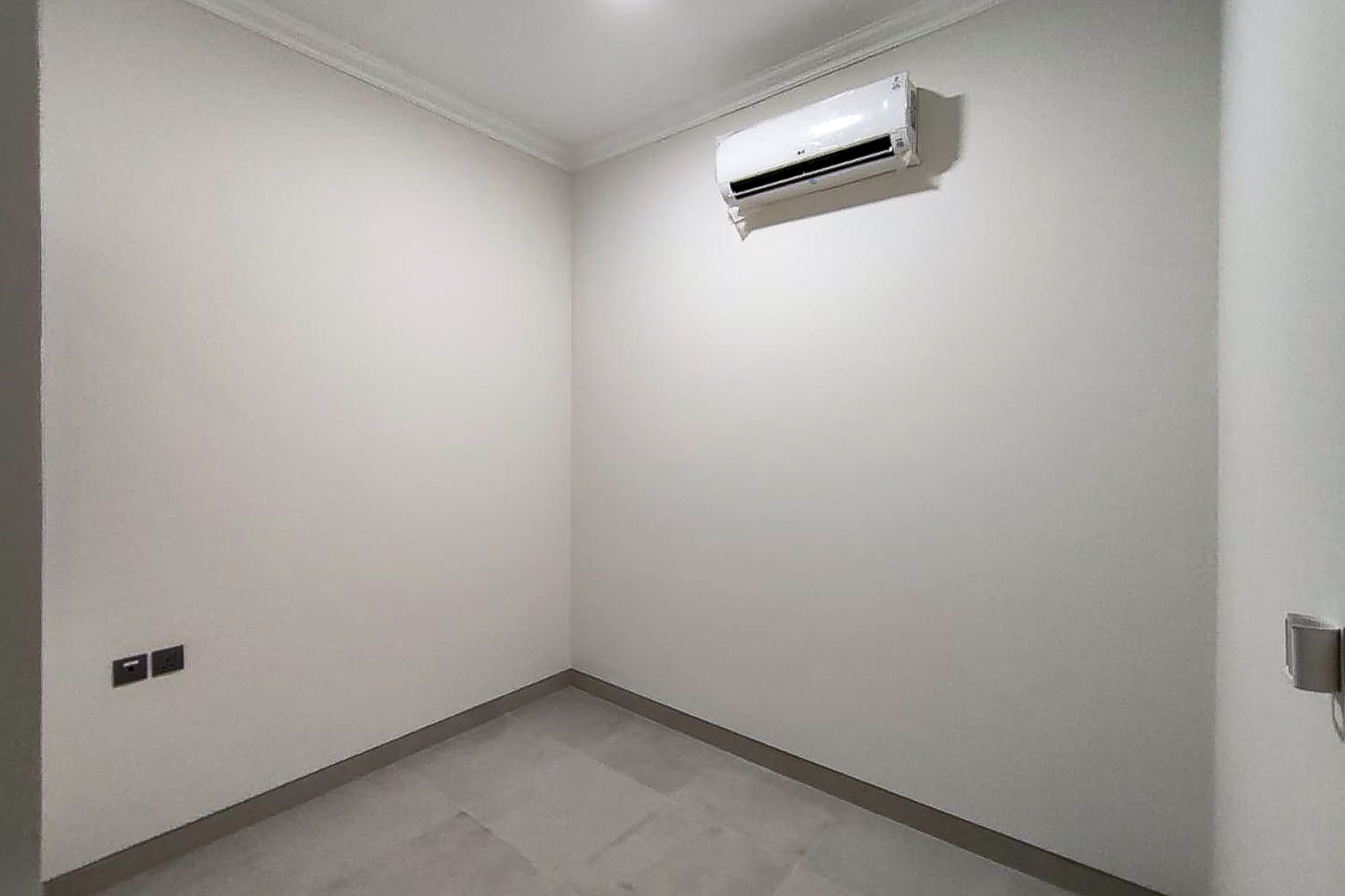 3 Bedrooms Apartment in Art Courtyard