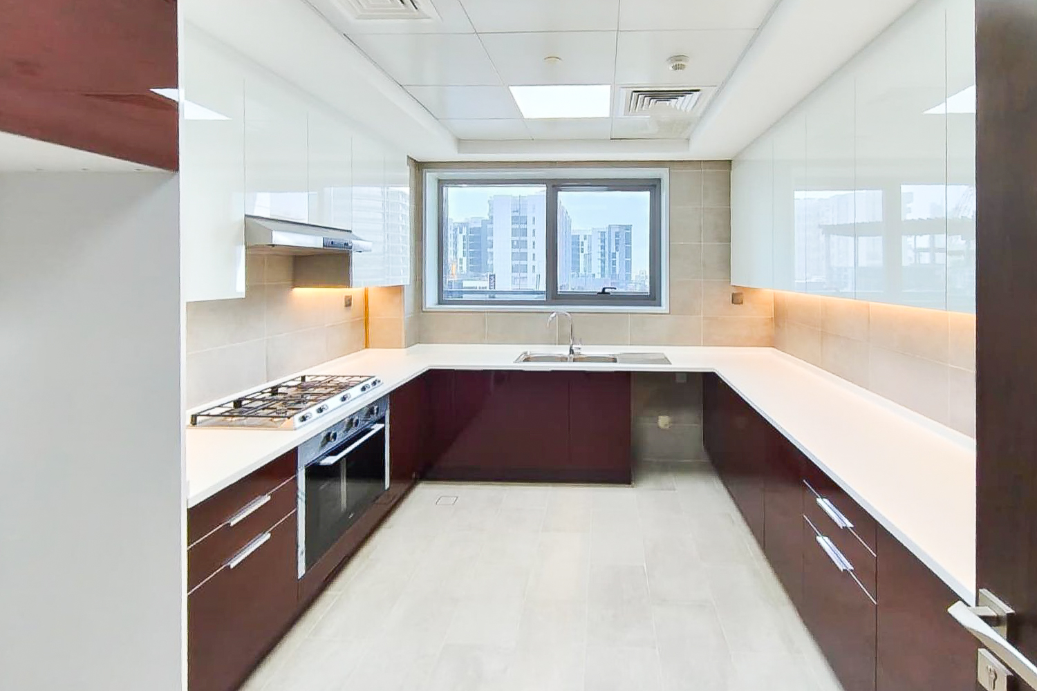 3 Bedrooms Apartment in Art Courtyard