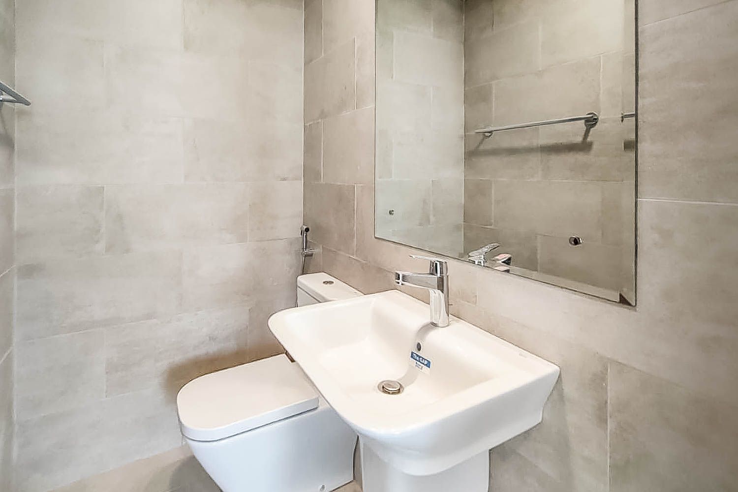 1 Bedroom Apartment in Art Courtyard