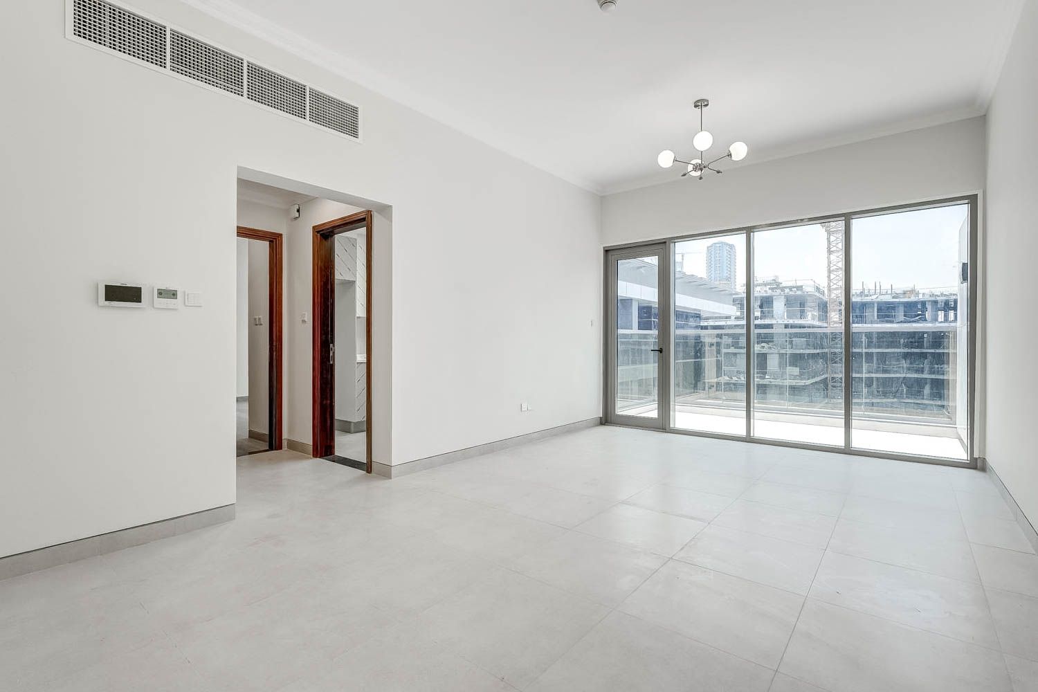 3 Bedrooms Apartment in Art Parkview