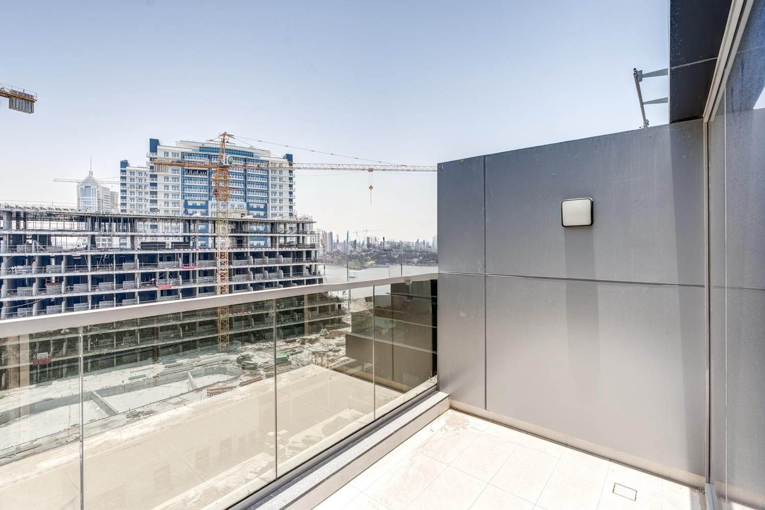 3 Bedrooms Apartment in Art Parkview