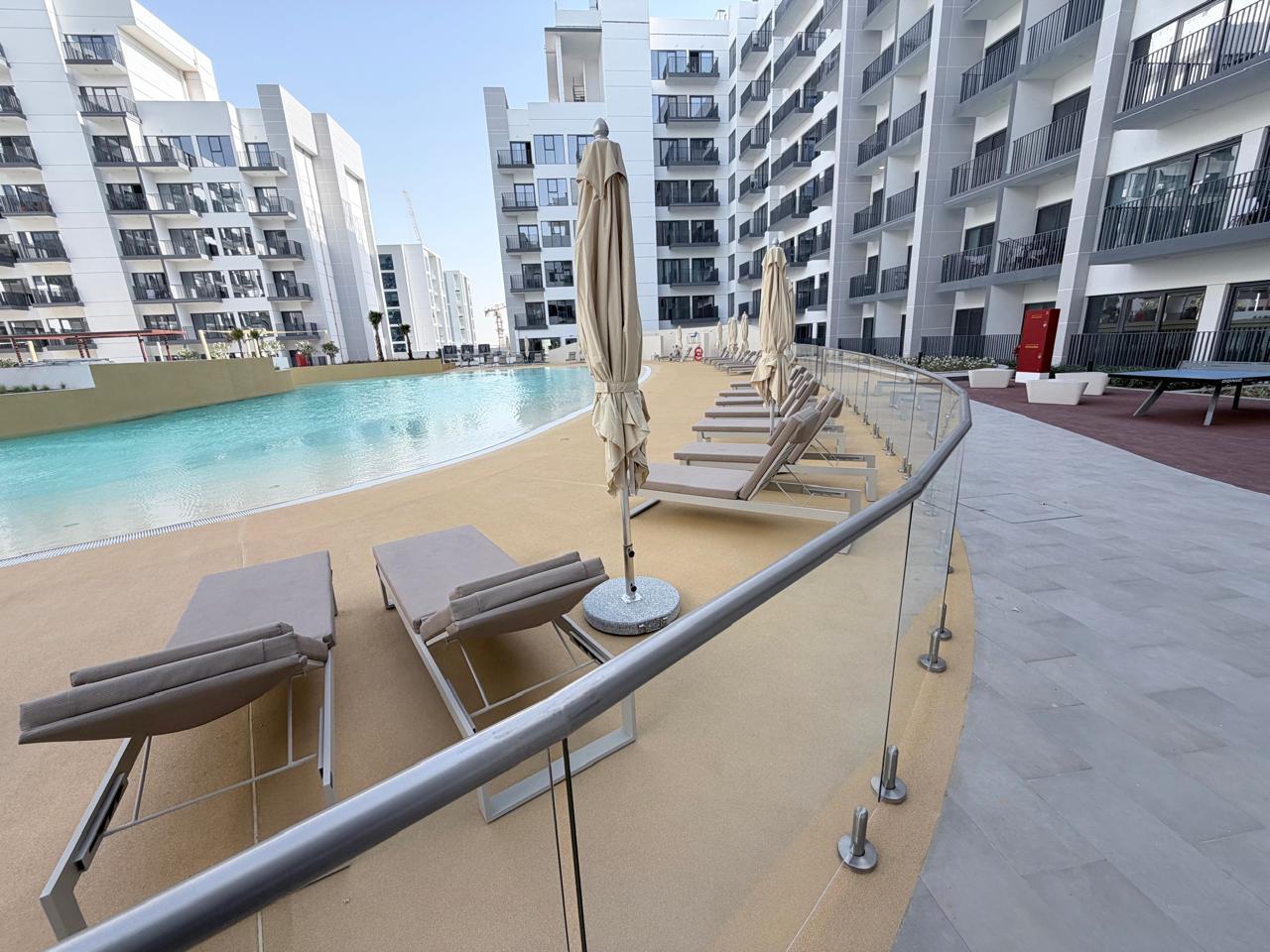  Apartment in Azizi Mirage