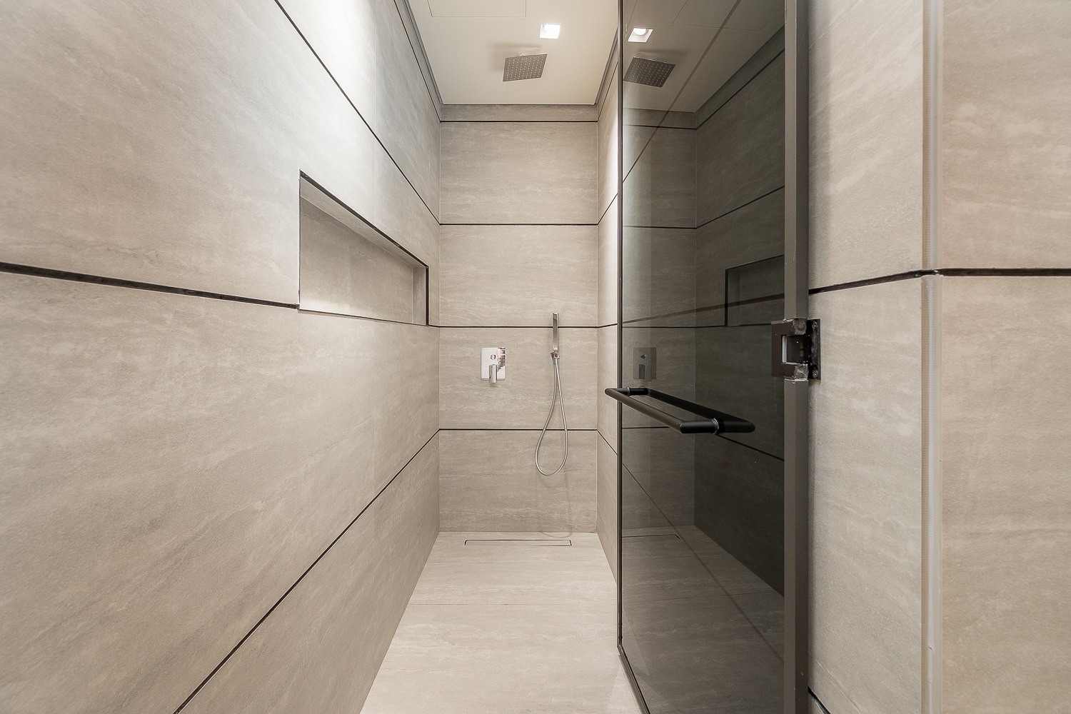 1 Bedroom Duplex in The Autograph