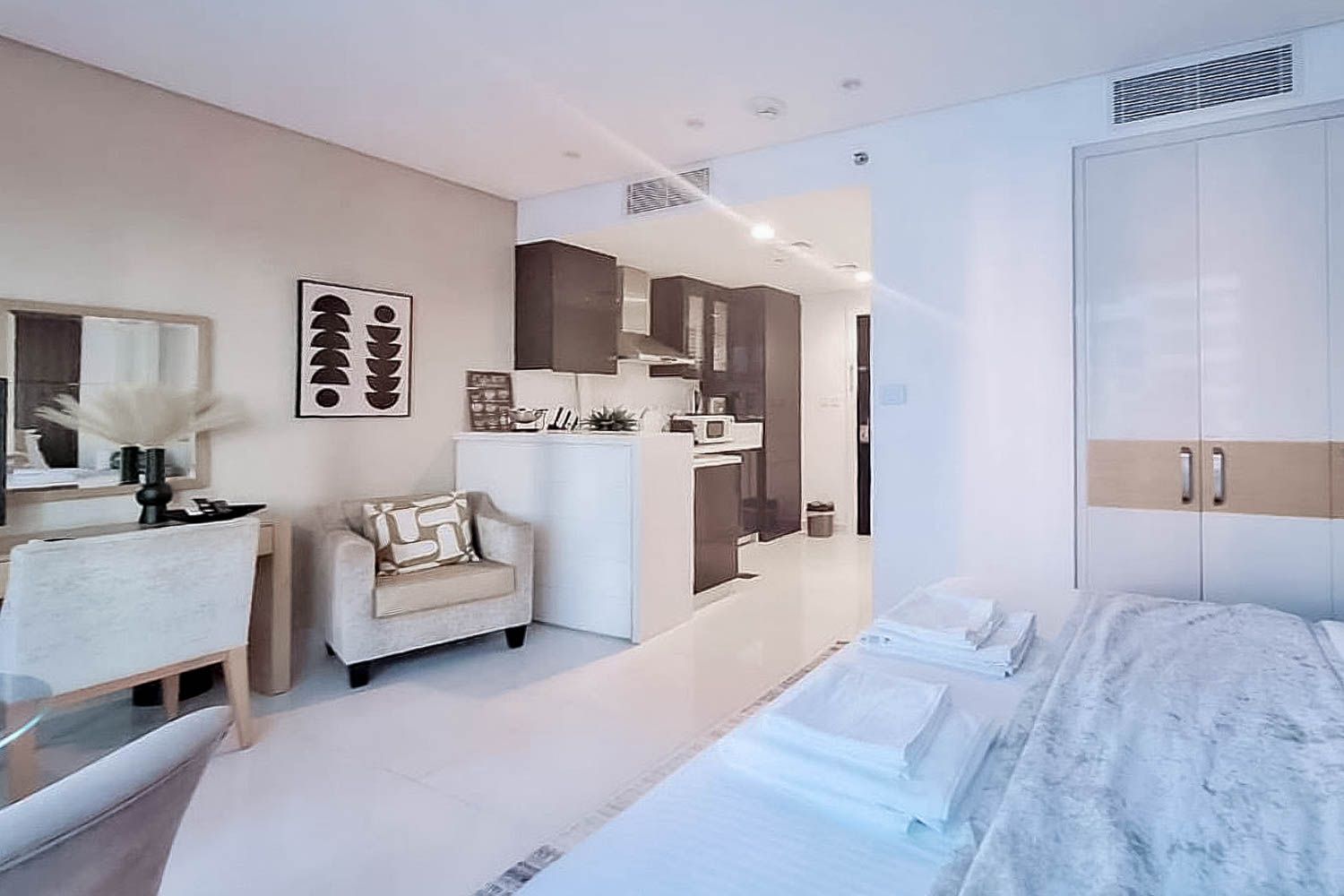  Apartment in Waters Edge