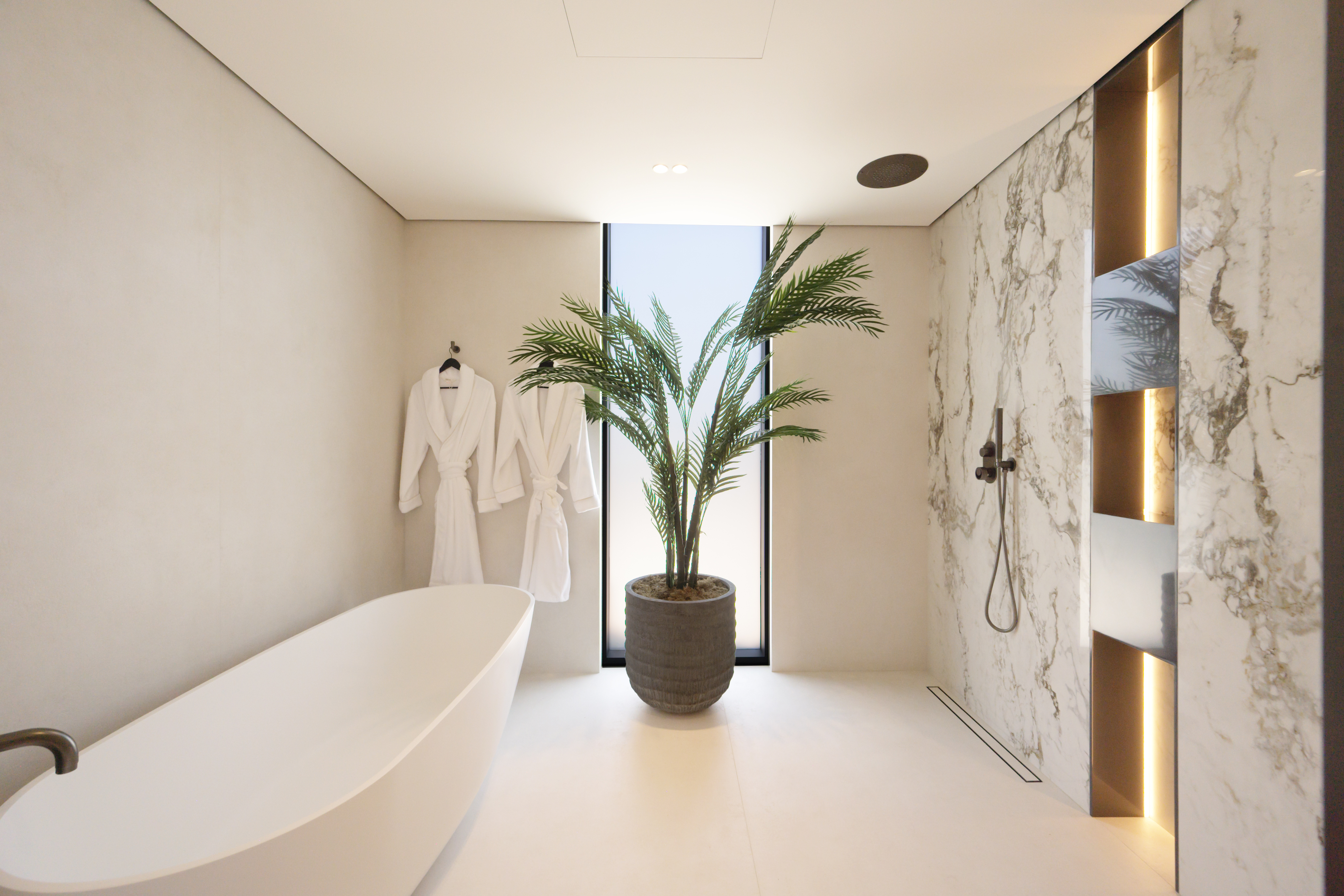 5 Bedrooms Villa in Jumeirah Islands