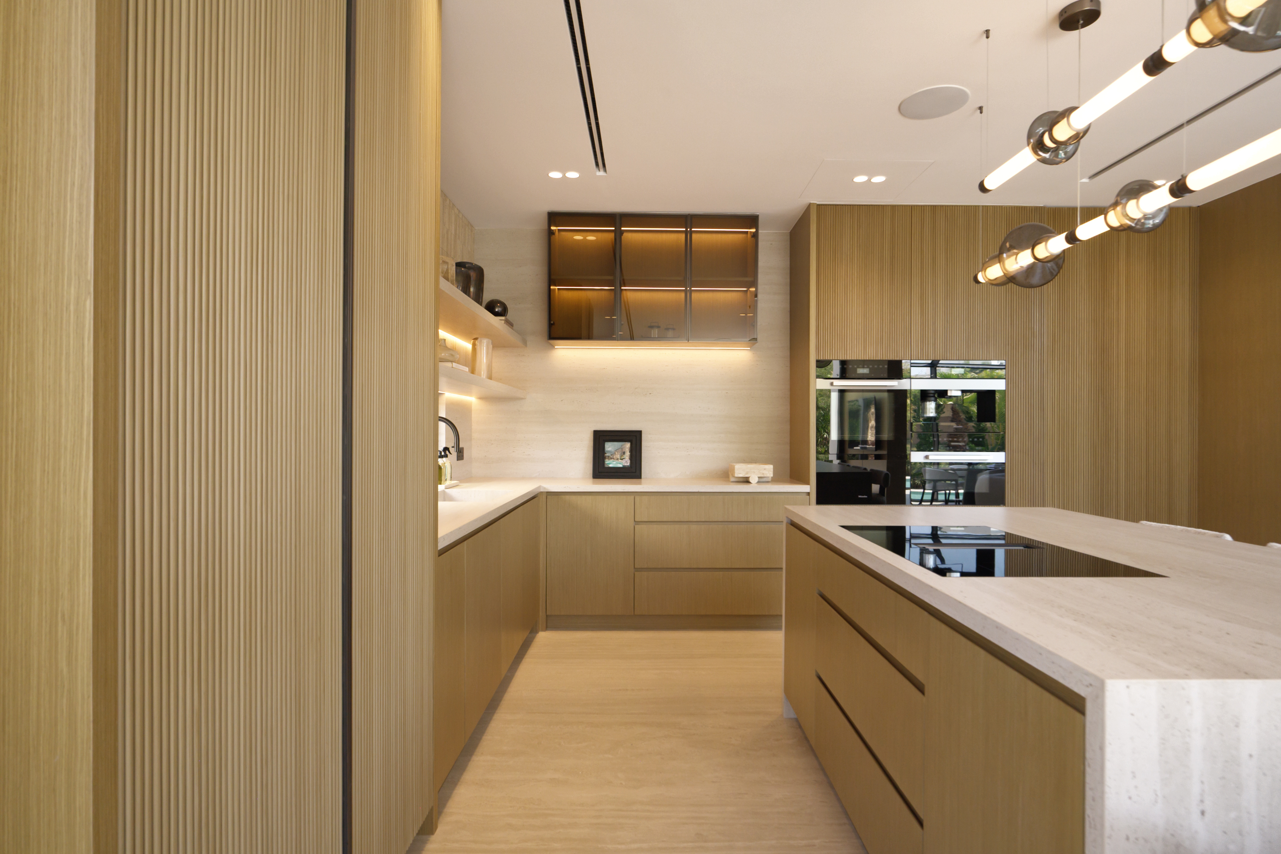 5 Bedrooms Villa in Jumeirah Islands