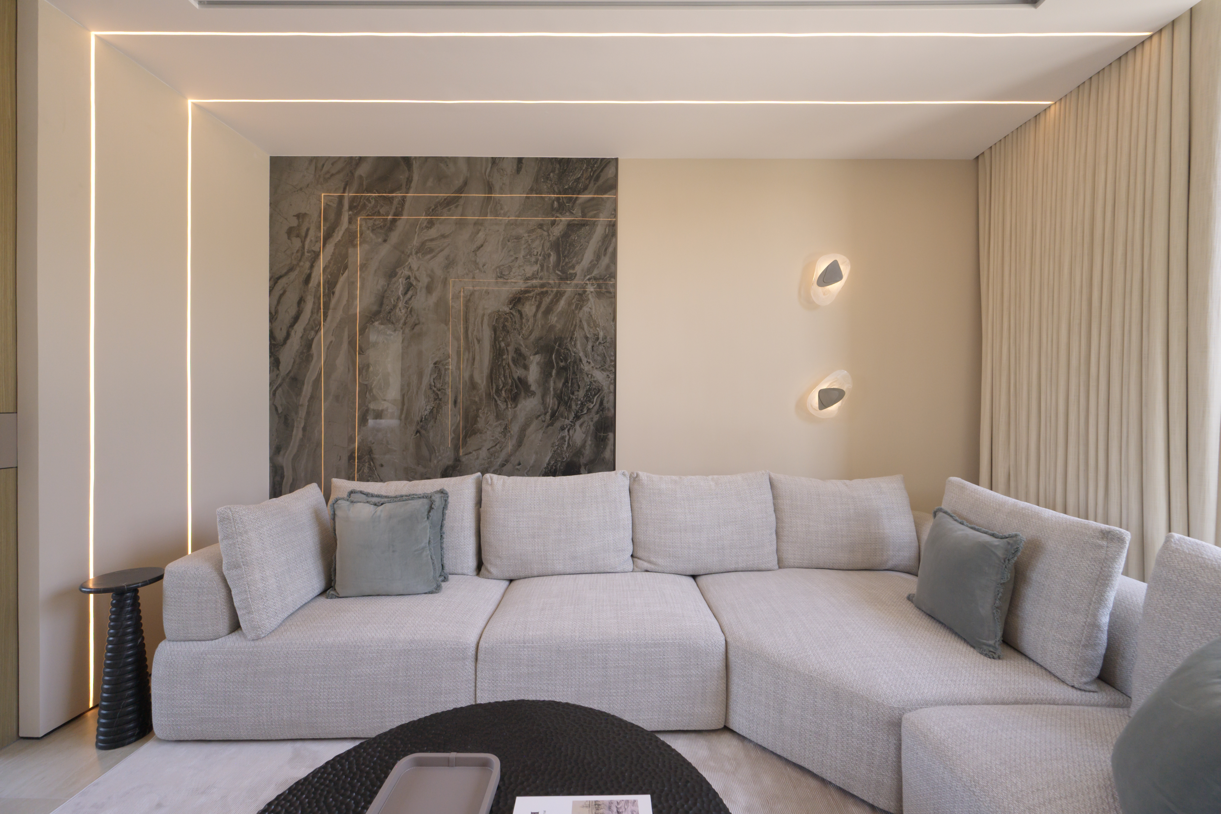 5 Bedrooms Villa in Jumeirah Islands