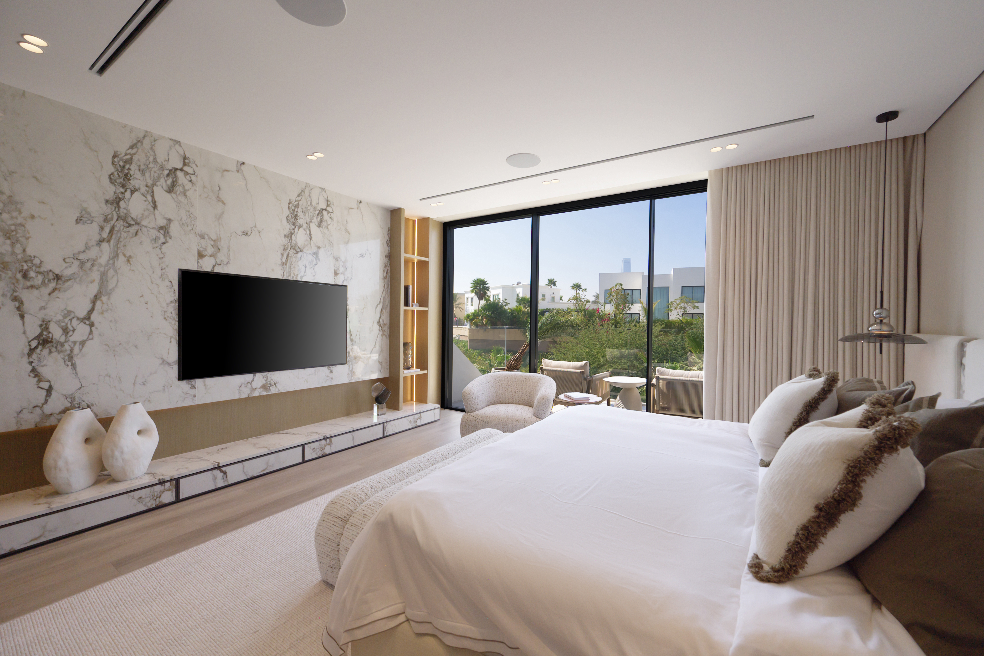 5 Bedrooms Villa in Jumeirah Islands