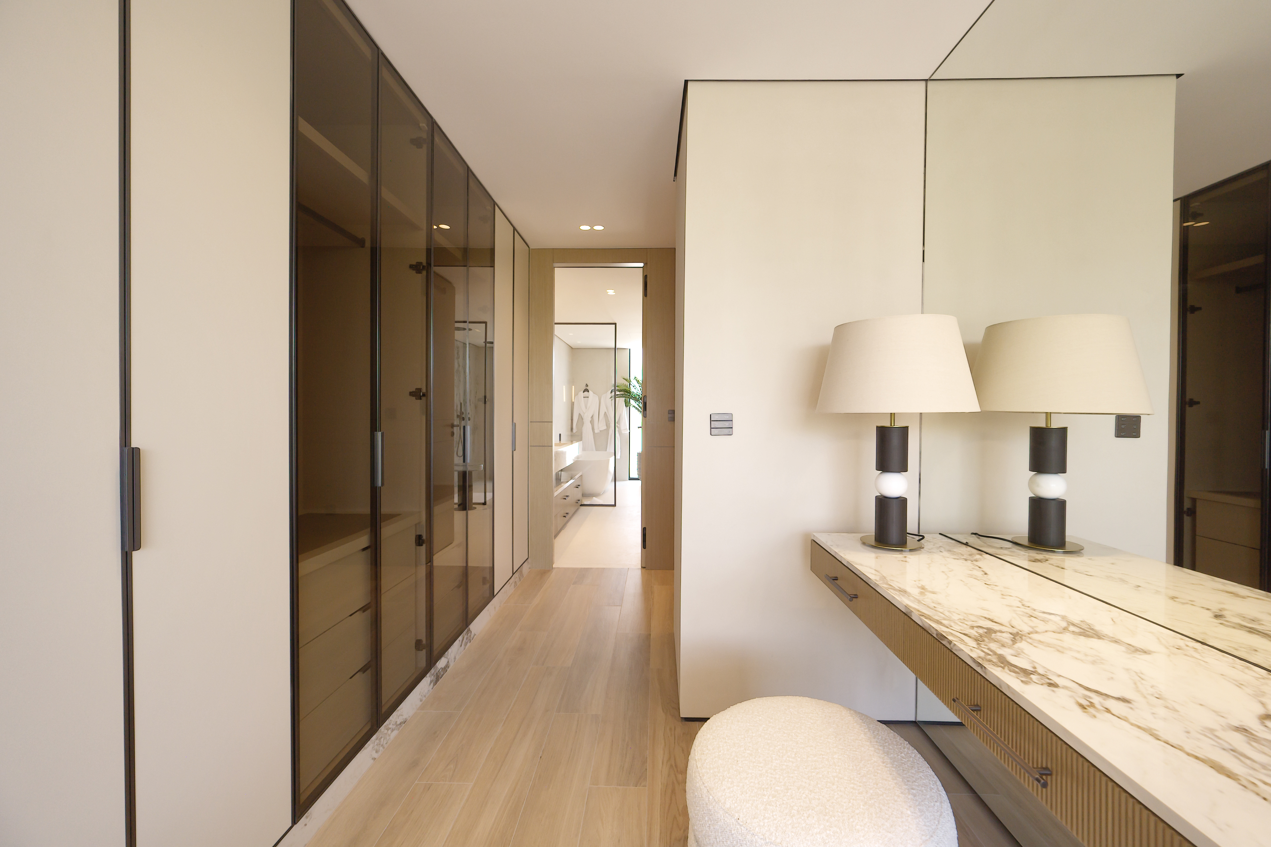 5 Bedrooms Villa in Jumeirah Islands