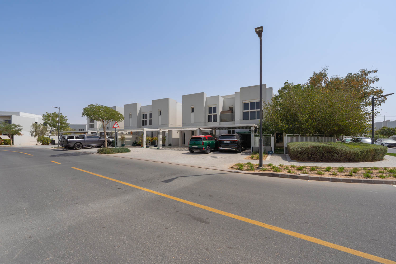 4 Bedrooms Townhouse in Arabella Townhouses 3