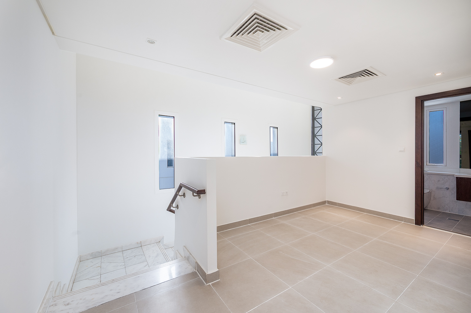 4 Bedrooms Townhouse in Arabella Townhouses 3