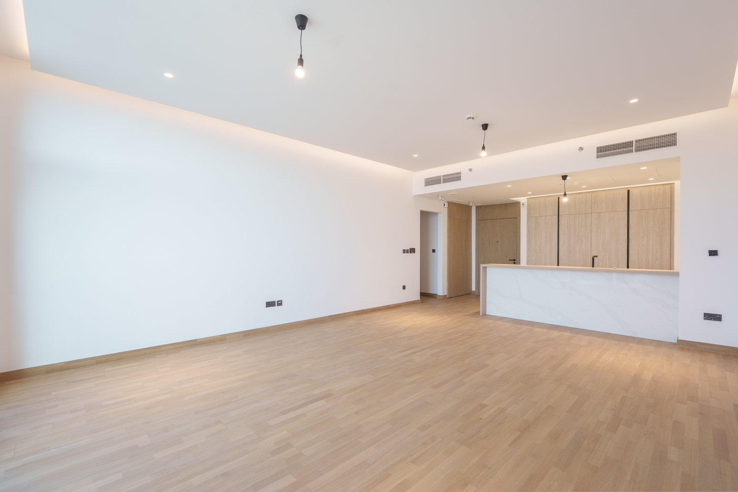 2 Bedrooms Apartment in Souk Al Jubail