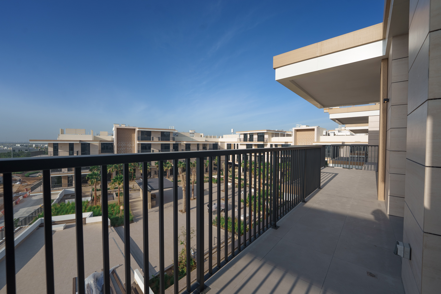 2 Bedrooms Apartment in Souk Al Jubail